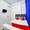 Отель OYO 91236 Angelyn 2 Homestay, фото 17