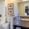 Отель Comfort Suites Huntington Beach, фото 12
