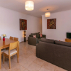 Отель B26 - Palmeiras Top-Floor Apartment, фото 9