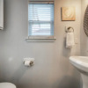 Отель Down the Shore by Avantstay Pool, 0.3mi to Beach, фото 9