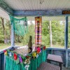 Отель Peaceful Pocono Retreat: Hot Tub & Covered Deck!, фото 16