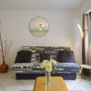 Отель Nice and modern 1br flat at the heart of Biarritz - Welkeys, фото 3