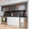 Отель DT City 1 BR by Jays, MTCC, CN Tower, фото 7