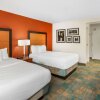 Отель La Quinta Inn & Suites by Wyndham Meridian, фото 17