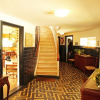 Отель Monumental Mansion With a Warm Ambience in Natural Area Voornse Dunes, фото 2