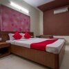 Отель OYO 16075 Aikya Elevens Inn, фото 16