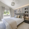 Отель Dewin Bach - Luxury Lodge Hot Tub Close to Beach, фото 2