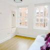 Отель Beautiful 1 Bed in the Heart of the West End, фото 2