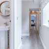 Отель Harbour View - 2 Bedroom Apartment - Milford Haven, фото 8