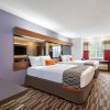 Отель Microtel Inn & Suites by Wyndham Philadelphia Airport в Филадельфии