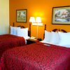 Отель Days Inn And Suites Savannah Midtown, фото 3