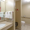 Отель Econo Lodge Inn & Suites I-35 at Shawnee Mission, фото 9