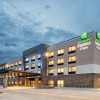 Отель Holiday Inn Express & Suites East Peoria - Riverfront, an IHG Hotel, фото 1