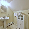 Отель Your Ski Home: Powder Park Place - Upper Level. Close To Killington. Hot Tub. 4 Bedroom Home, фото 17