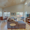 Отель Brand New Modern Mod Pod Home With Private Yard by Redawning, фото 4