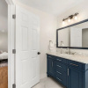 Отель Beautifully Modern Cottage in Historic Norcross, фото 5
