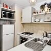 Отель 2 Bedder Melbourne Apt in New York End, фото 3