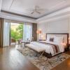 Отель Nha Trang Marriott Resort & Spa, Hon Tre Island, фото 25