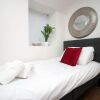 Отель Lovely Studio Flat, Free Parking-near City Centre, фото 6