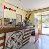 Отель RedDoorz Plus @ Manalo Extension Palawan, фото 2