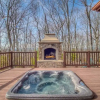 Отель Champagne Chalet by Escape to Blue Ridge, фото 13