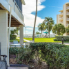 Отель Jamaica Royale Townhome #2 - Steps From Beach, фото 24