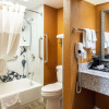 Отель Quality Inn & Suites Corinth West, фото 9