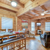 Отель Black Bear Hideaway 3 Bedroom Home with Hot Tub, фото 7
