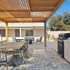 Отель Oregon Ave - Heated Pool Sleeps 13 Mins Stadium, фото 12