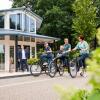 Отель Comfy Chalet in a Holiday Park Near De Veluwe, фото 1