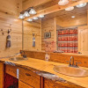 Отель Creekside Broken Bow Cabin w/ Hot Tub & Fire Pit!, фото 6