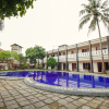 Отель OYO 370 Hotel Sofia Pangandaran, фото 1