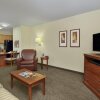 Отель Candlewood Suites Norfolk Airport, an IHG Hotel, фото 2