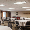 Отель Comfort Suites Fairview Heights, фото 30