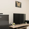 Отель Cozy And Modern Studio Apartment At Springlake Summarecon Bekasi, фото 10