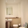 Отель Clean Bright Apartment 7 mins from Central London, фото 11