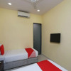 Отель OYO 16703 Hotel The Platinum, фото 4