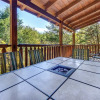 Отель Moonlight Theater Lodge, 3 Bedrooms, Hot Tub, Pool, Sleeps 14, фото 9