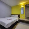 Отель OYO 90848 Link Suite, фото 20