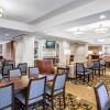 Отель Holiday Inn Express Indianapolis Airport, an IHG Hotel, фото 25
