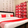 Отель OYO 26902 Hotel Aryan Plaza, фото 16