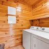 Отель Amazing 3 Bedroom Cabin with Incredible Views, фото 13