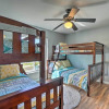 Отель Lavish Holiday Home w/ Lanai & Heated Outdoor Pool, фото 8