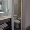 Отель Quality Inn & Suites, фото 9