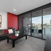 Отель Docklands Private Collection of Apartments - Digital Harbour, фото 6