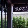 Отель The LogBook Room and Cafe, фото 1
