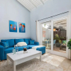 Отель Tranquil 2br2ba Close to the Beach Shared Pool, фото 9
