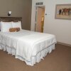 Отель The Stables Inn and Suites, фото 4