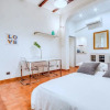 Отель Charming Little Flat in the Heart of Trastevere, фото 7