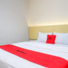 Отель Reddoorz Near Stasiun Batang, фото 4